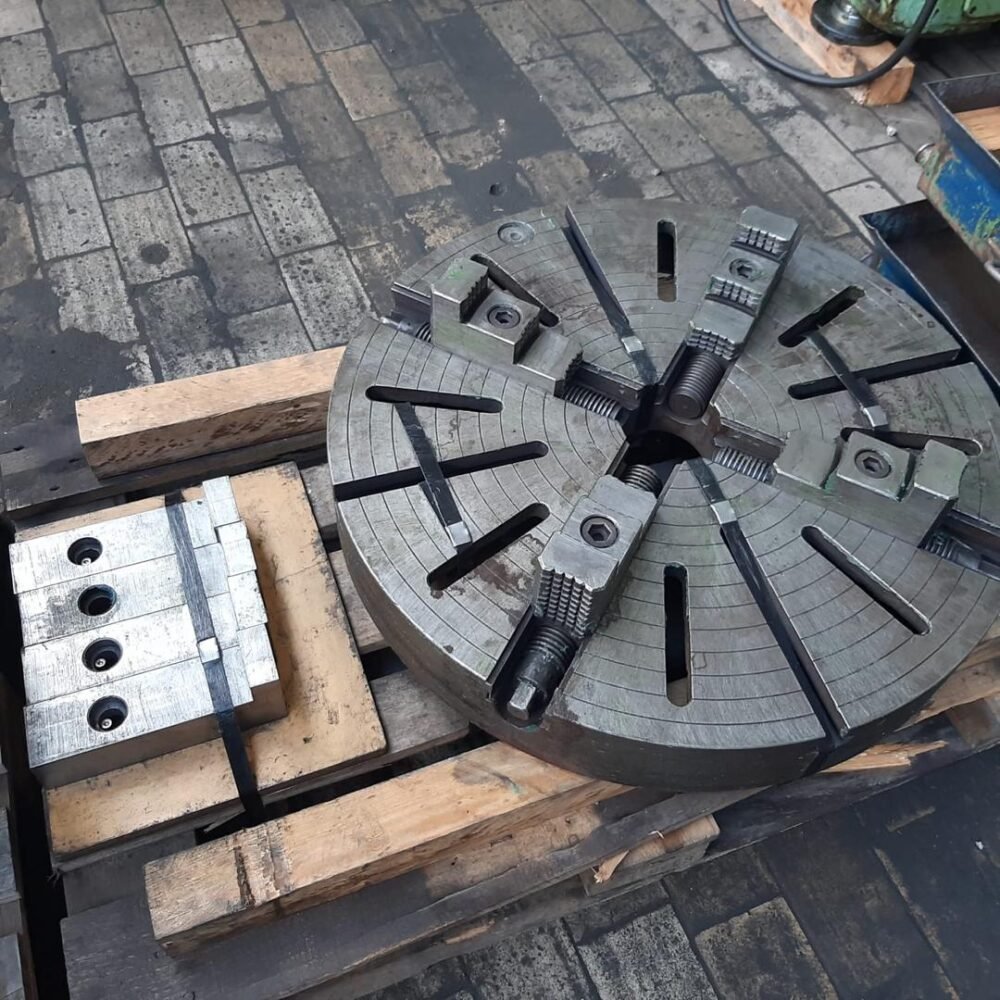 تراش لهستانی Poreba TPK90 - قطر کارگیر ۹۰۰ میلیمتر، طول کارگیر ۵ متر - تصویر 4