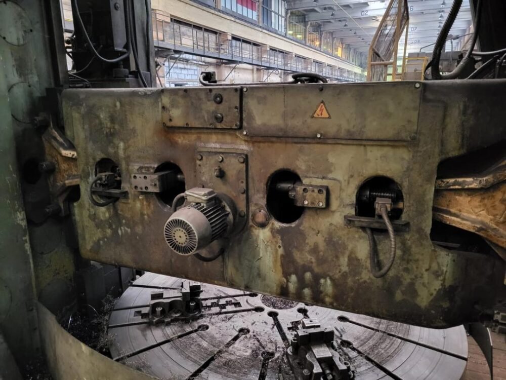 کاروسل روسی مدل 1525 - قطر کارگیر ۲,۵۰۰ میلیمتر - تصویر 7