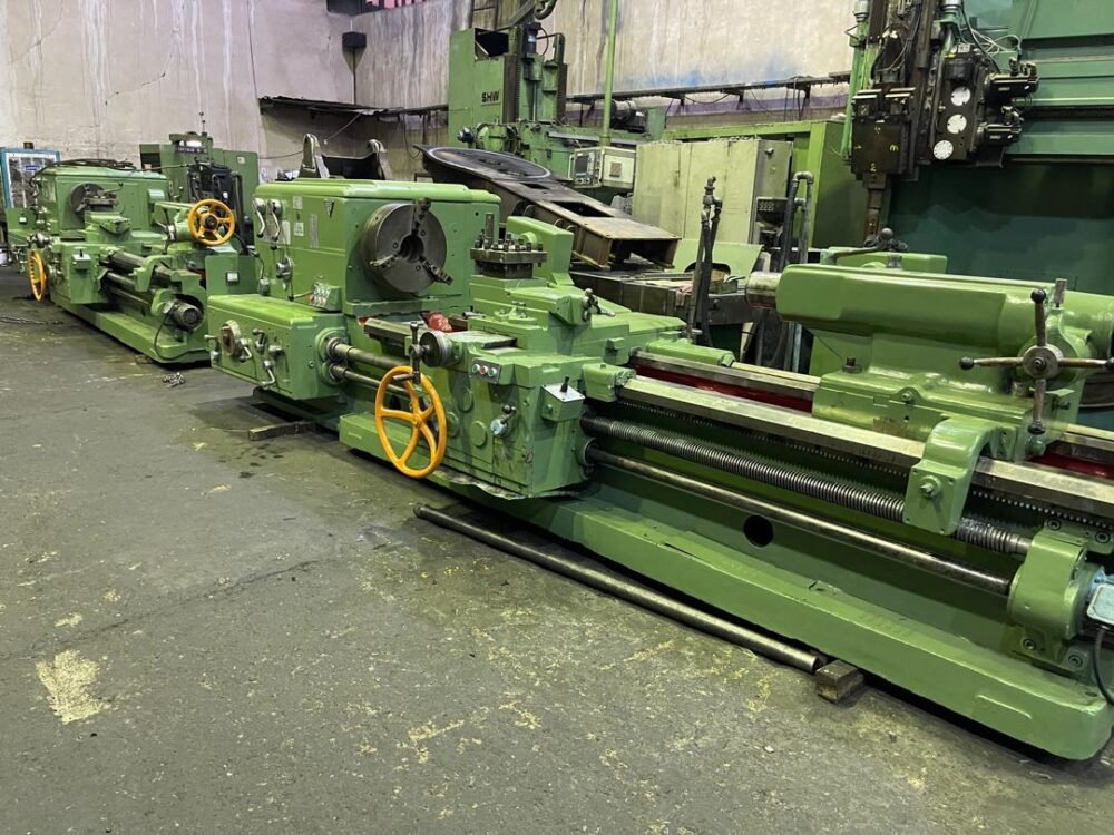 تراش منوال روسی تیپ ۴۰۰ - قطر کارگیر ۸۰۰ میلی‌متر، طول کارگیر ۳,۰۰۰ میلی‌متر - تصویر 3