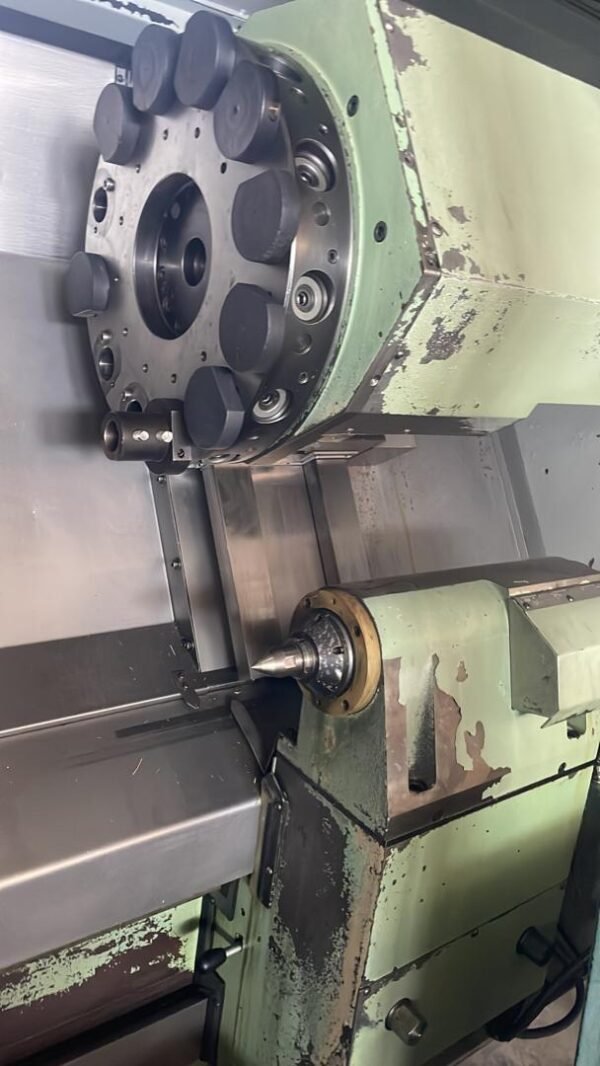 تراش CNC ماهو (MAHO Graziano) – قطر کارگیر ۴۵۰ میلی‌متر – طول کار ۱۰۰۰ میلی‌متر – کنترل Siemens 802 – استارت آماده کار – وضعیت بسیار سالم و تمیز - تصویر 6