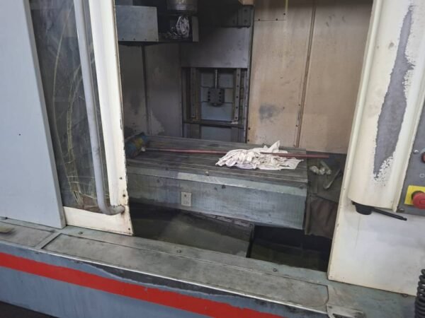 فرز CNC ساخت چک با کنترلر پیشرفته Heidenhain TNC 426 سال ۲۰۰۴، ساختار راهنمای خطی (لینیر)، مناسب ماشین‌کاری دقیق قطعات قالب، خودرو، نفت و گاز. دستگاه آمادة بازدیدمشخصات فنی دستگاه، تست و تأیید مشخصات دقیق. - تصویر 6